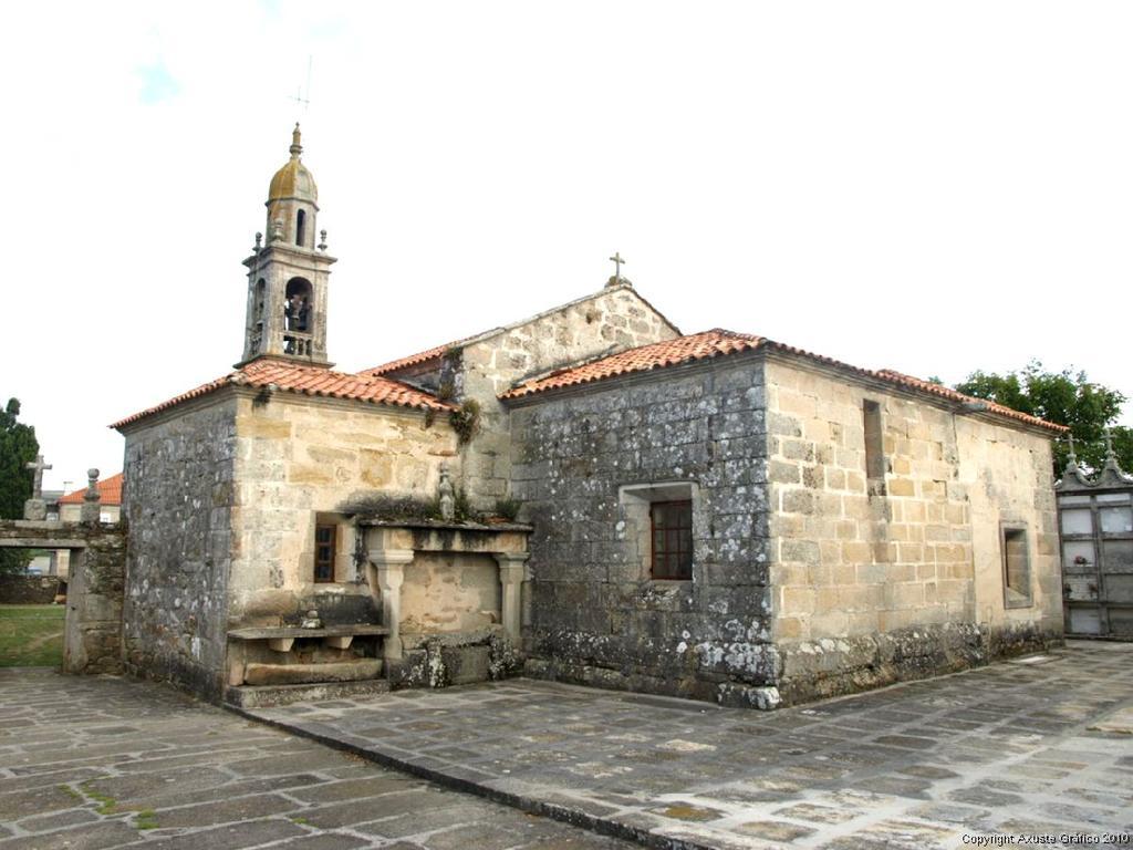Pensión Teyma Ponteceso Bagian luar foto