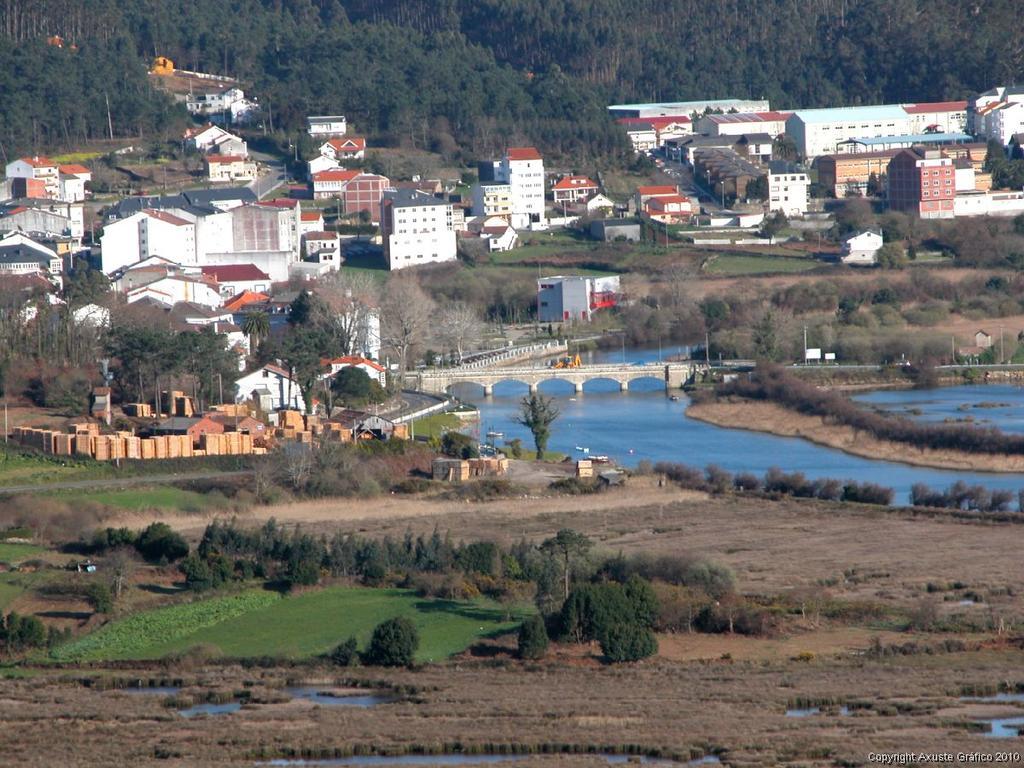 Pensión Teyma Ponteceso Bagian luar foto