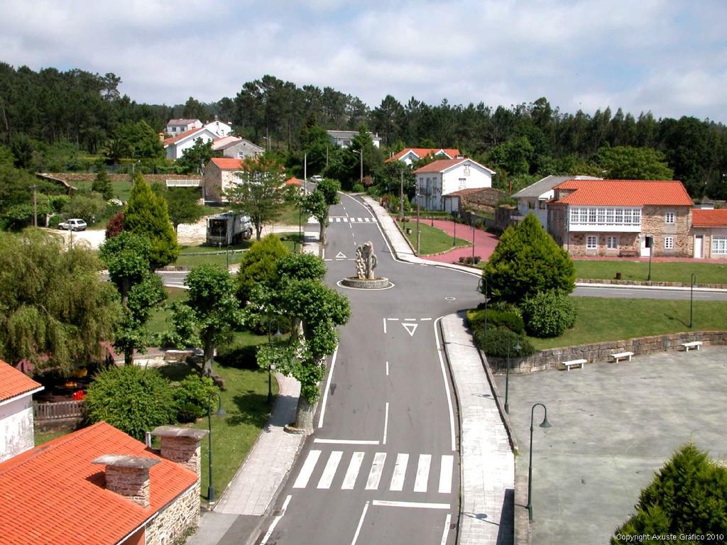 Pensión Teyma Ponteceso Bagian luar foto